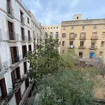 Lovely 2-Bed Apartment In Barcelonas Best Location