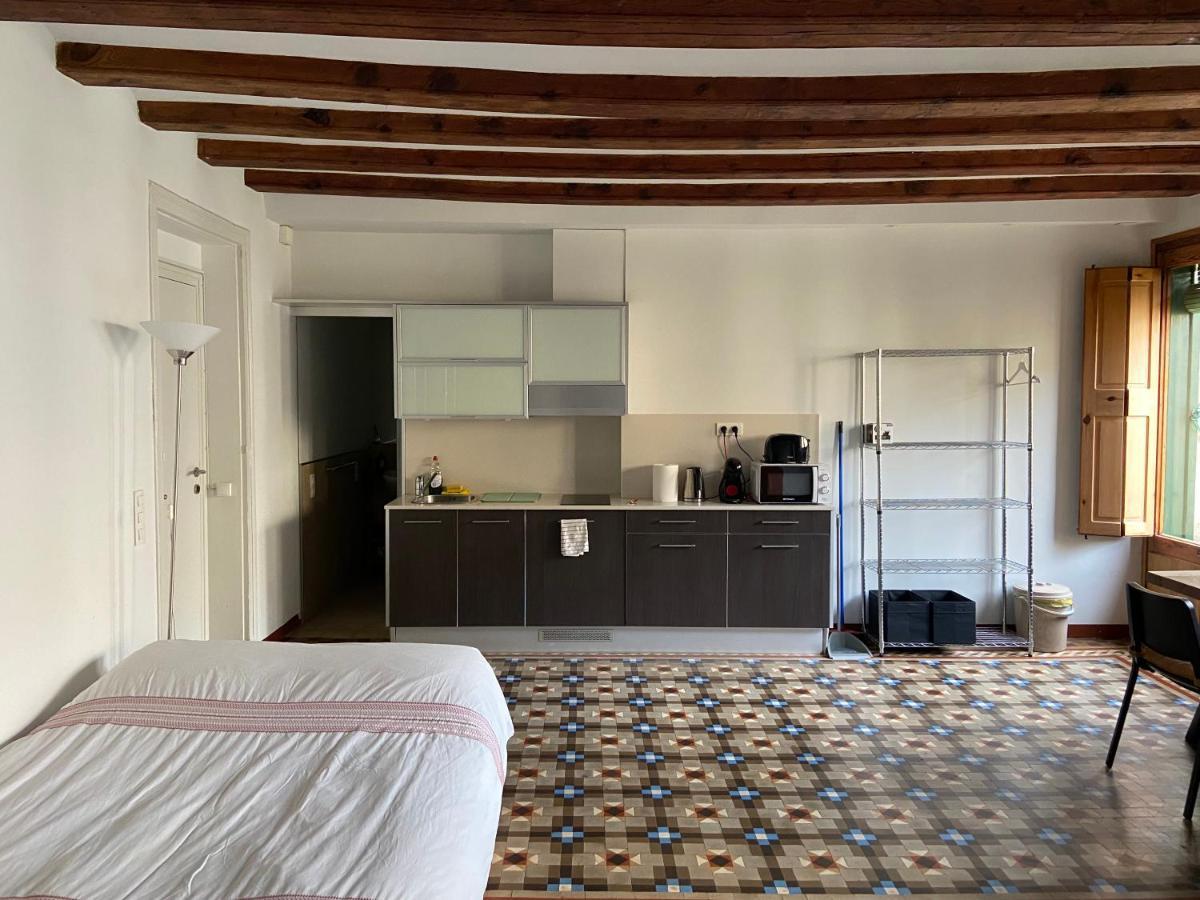 Apartment Lovely 2-bed In Barcelonas Location