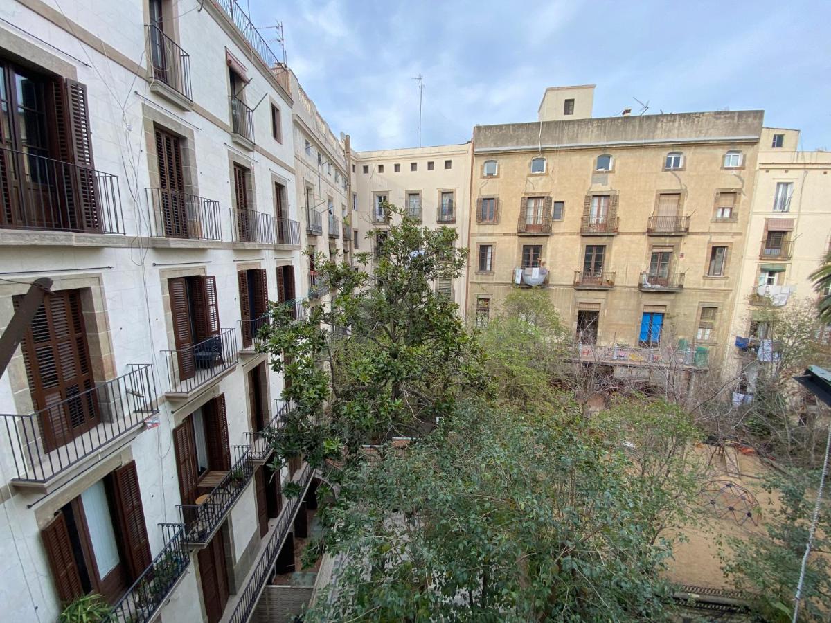 Apartment Lovely 2-bed In Barcelonas Location Barcelona